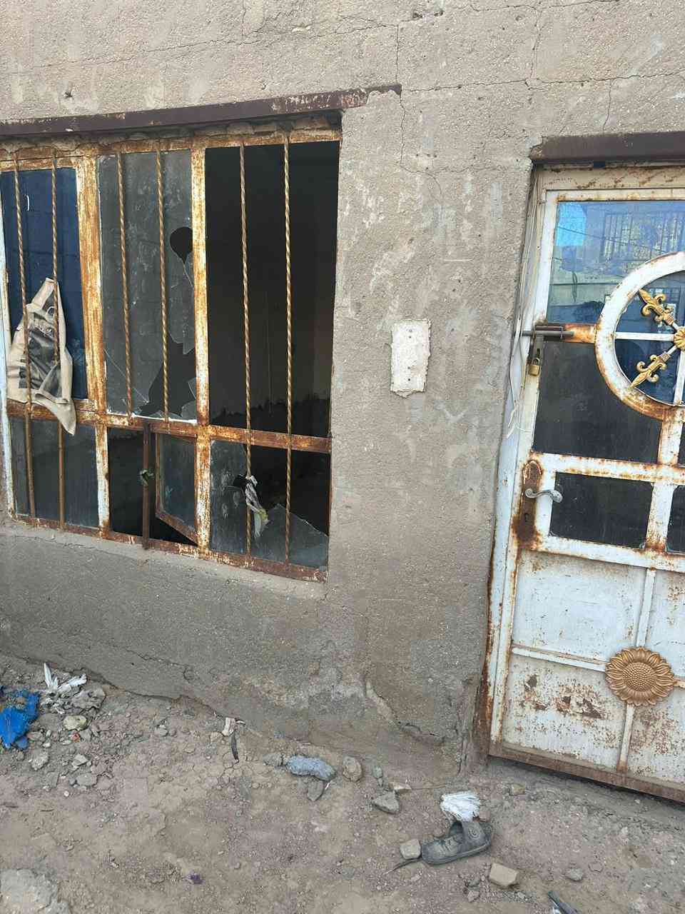 هيكل ١٠٠ متر بلدوانم مال النهروان قرب اسالة المي للبيع
بسعر مناسب للتواصل واتساب *********** 

او ماسنجر
