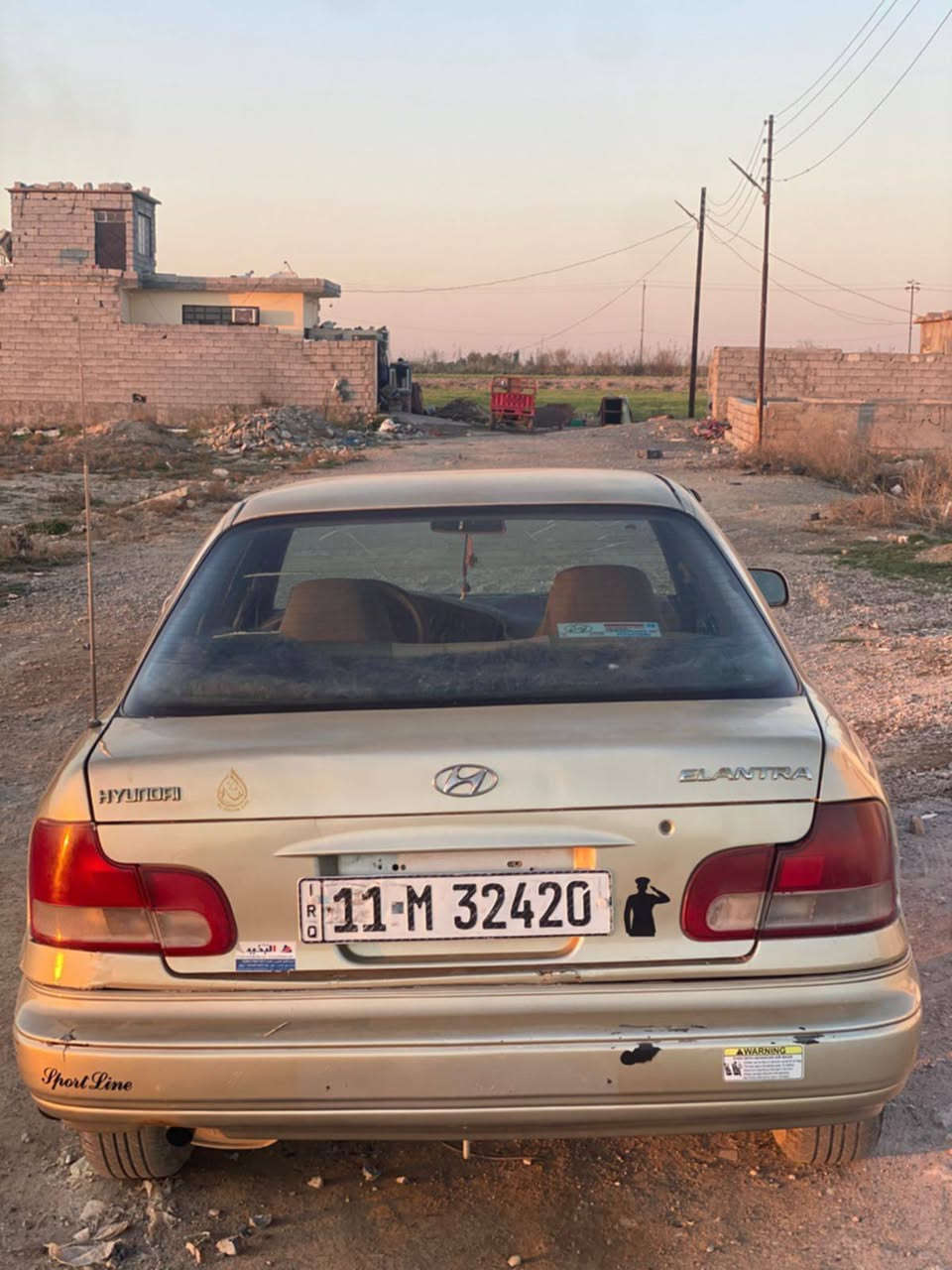 انتره موديل 95 ابسمي سياره كلش نضيفه  سنويه ال 29 رقم مشروع وطني ديالى ***********4
