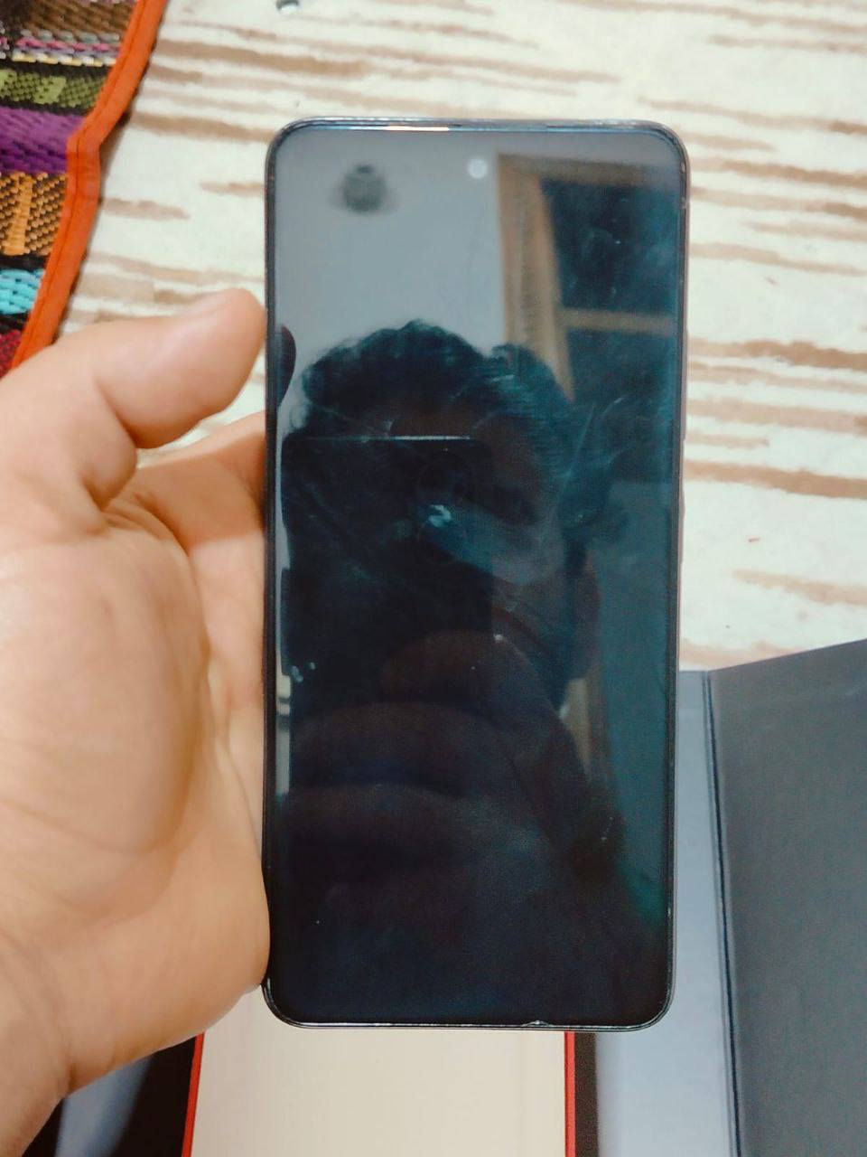 Itel RS4    

سعة التخزين   256G
 العشوائيه 12+12

ويا فقط كارتونه بدون شاحنه 

جهاز العاب كلش ممتاز يشغل بوبجي 60 فريم وباقي الالعاب 60-90 فريم جهاز ماداخل تصليح ابد جهاز نضيف الجهاز استعماله سنه تقريبا فقط بي خلل ب مدخل الهتفون واحتمال تنضيف أو صيانه بسيطه ماتكلف
 
سعر 110 بي مجال

العنوان - بغداد المدائن 
ملاحظه - ماعندي توصيل

للتواصل واتساب : ***********
