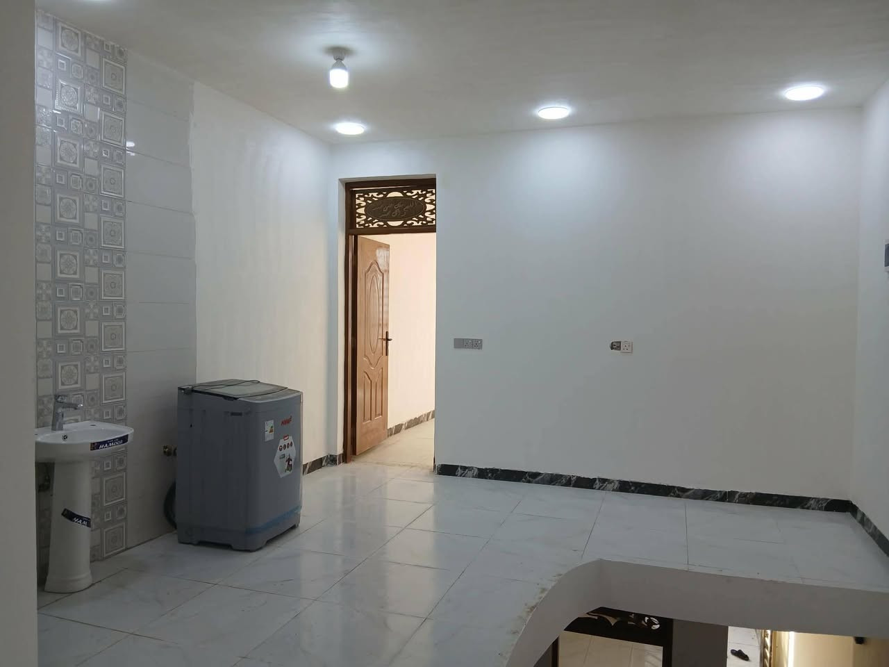 سلام عليكم ورحمه الله بيت
طابو صرف بأسمي

تحويل مباشر 

البيت بناء حديث 

طابقين جاهز ع اخر حبابه 

الموقع شارع ٨٠

قرب مؤسسة العين قريب ع شارع العام 

السعر ١٢٢مليون وبي مجال للستفسار الاتصال على الرقم ***********

اي احد عند بيت قطعة للبيع بلخدمه
