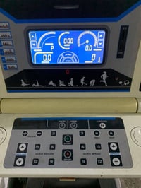 جهاز جري نوع ياباني اوربي يتحمل وزن ٢٠٠ او بي تدليك ضهر شاشه لمس بي هو...