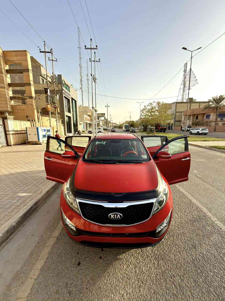 سلام عليكم
سبورتج 2014 لون احمر مميز 
ماشيه ٨٠ الف فقط! مو مثل المهجومات 
كير مكينه كله مكفول محرك ٢٤٠٠ اربع سلندر اقتصادي وصاروخ كير ٦ نمر السريع .تبريد قطعتين ثلج .تدفئه قطعتين تخم تايرات جدد . ويل ١٨ جمال وثبات .دسكات جدد. دوشمه جلد .نظام تحكم بالاناره داخليه .جام كهربائي .تحكم بالمري كهربائي
شاشه وسط لمس كامره خلفيه صغيره 
سستم صوت .تحكم سترين كامل .نظام ECO .نظام تثبيت سرعه .مسجل CD وUSD و وبلوتوث وراديو .فتحتين جداحه .نظام مناع انزلاق .
بلاجكتور LED .اشاير بالمري .مضخم صوت فول ستريو .
دوسات .ضرر السياره خلفي وبيها طخه بسيطه جدا بالبنيد وصور الحادث ناشرها ما بدل ولا قطعه بيها .
(السياره ماخذها 59 الف وخلال 7 سنين ماشيه 21 الف)
جاهزه من كلشي بس تحط بازين وتتوكل .
سعرها 145$السياره ناقصها فقط فقط فقط صبغ جنطه 
وواكع من سعرها ورقتين مال صبغ
رقمها بغداد باسمي .
143$وبيها مجال بسيط 
للبيع او مراوس برياضي


**إذا كنت صاحب هذا الإعلان وتريد حذفه لأي سبب، رجاءا أرسل رسالة إلى الدعم الفني**