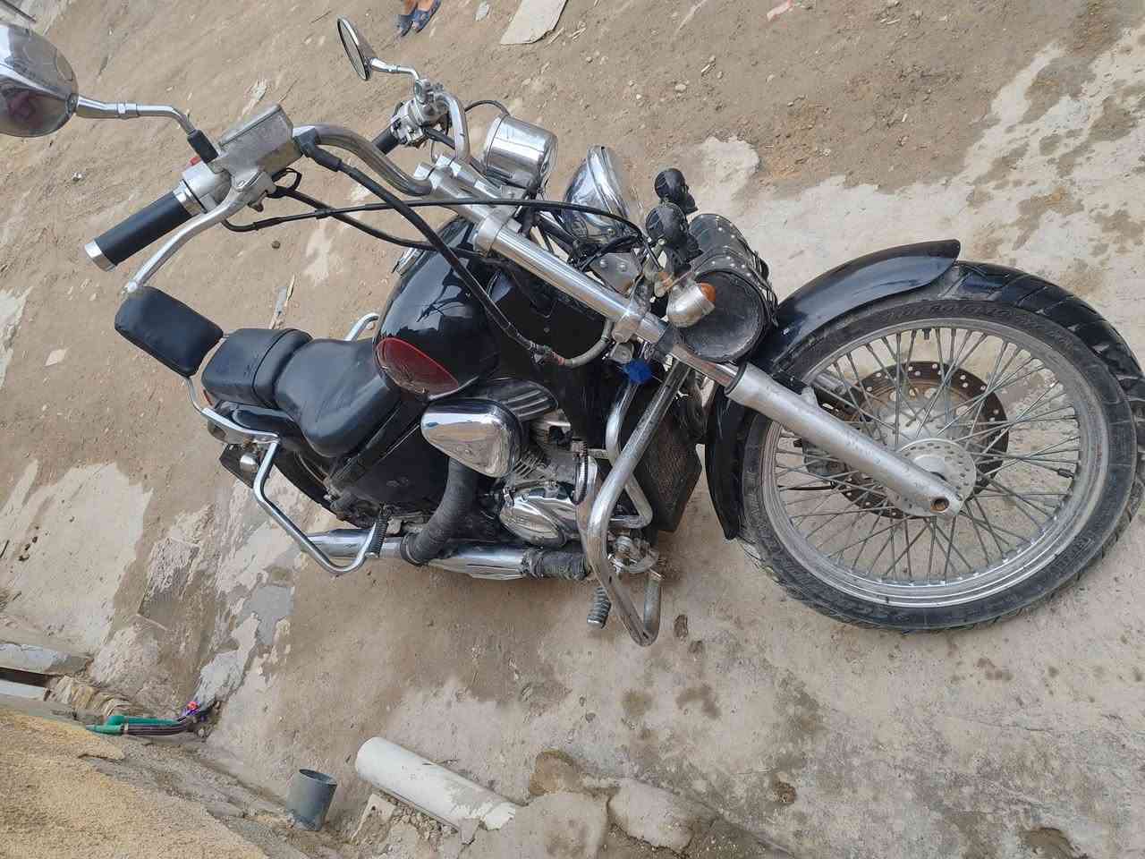 هوندا ستيد 400 اوراق موجودة
السعر المطلوب 750الف قفل
الدراجه بلاديه كلها شغاله حته الكيلو متر فقط بيه صوت بل خانه الاماميه بس تتشغل وتمشي
دروعه اماميه للراديتر ودرع خلغي وامامي ساعه مري اصليه. ستيرن راس الثور دراجه حلوة وكاعدة فقط هاي مشكلته    مكاني بغداد البياع الشهداء  
 ***********
