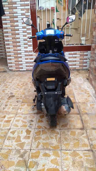 سلام عليكم دراجه للبيع جاهزه من كلشي المواصفات👇

شاشه اطلعلك البانزين وشحن الباتري ورون وسرعه 

لايت عالي وناصي قوي

وبيه منفذ شحن المبايل 

هورن

دبل اشاره 

دراجه نكره سلف وبيه اوراق تسجل بسمك دراجه قويه ونضيفه سعر 700وبيه مجال لشراي المو شراي لا يتصل
***********الشراي يتصل وبي خير ويدلل المكان ميسان المجر الكبير
