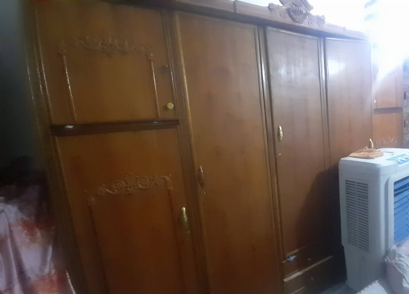 غرفة للبيع تحتوي علة كنتور خمس ابواب وجرباية وميز توليت +بوفية احذية


**إذا كنت صاحب هذا الإعلان وتريد حذفه لأي سبب، رجاءا أرسل رسالة إلى الدعم الفني**