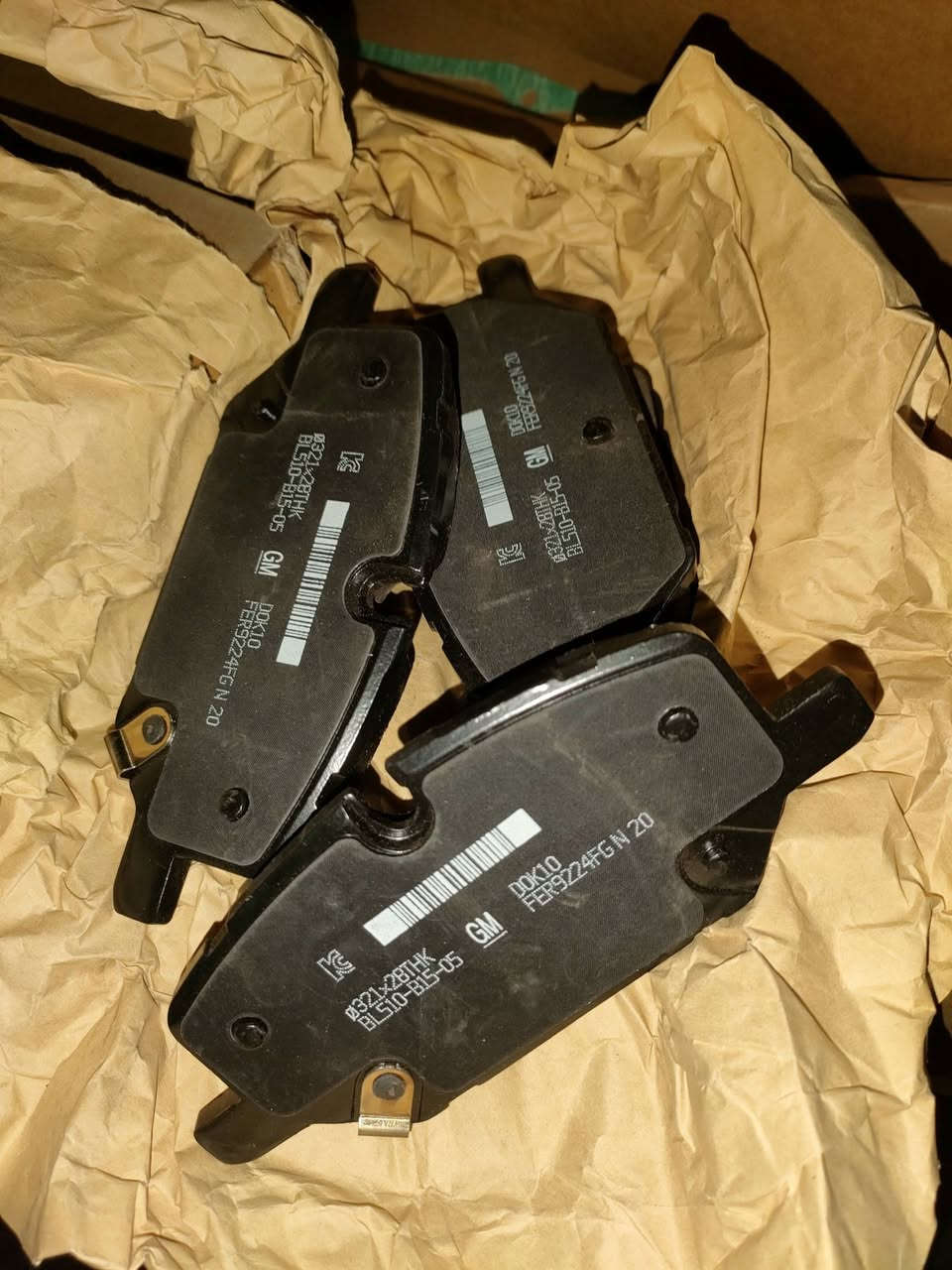 السلام عليكم 
توفر دسكات بيوك انفيجن امامي GM اصلي ويتوفر خلفي ايضاً 
متواجد خاص وللاتصال ***********
