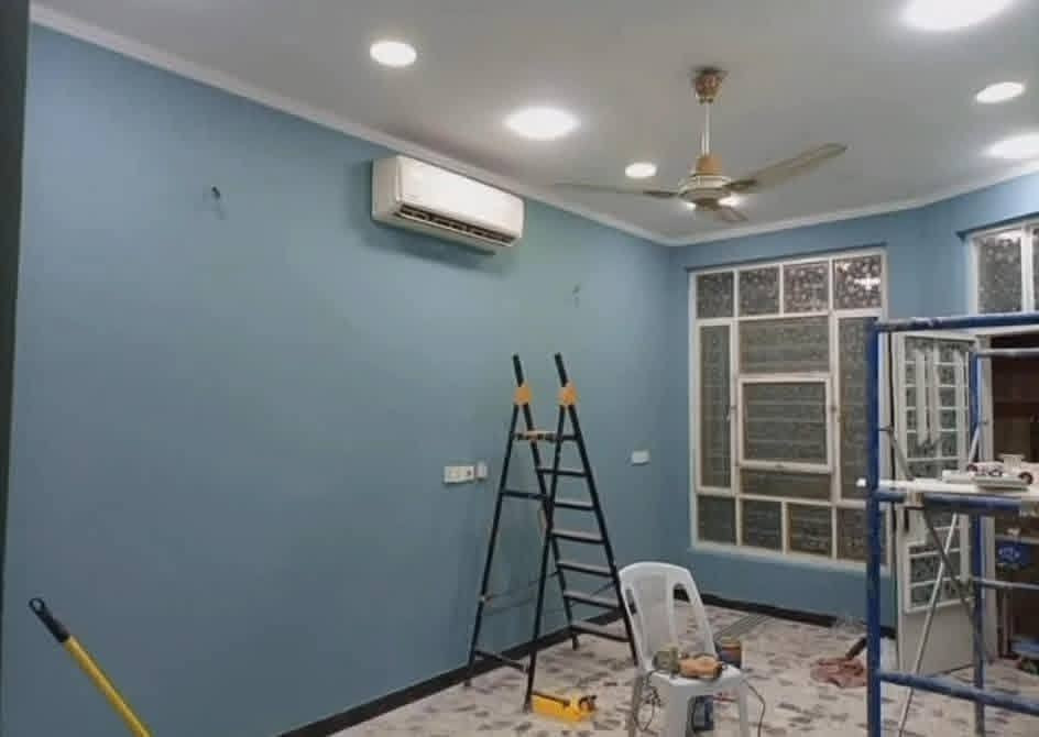 بسم الله الرحمن الرحيم
يوجد افضل الاصباغ والديكورات الحديثة   
مع كادر جميع أنواع الصيانة  شد ونصب  كاونتر  وشد غرف نوم ومراوح وتغليف ابواب مانع رطوبة وتعليق ستائر .
عمل ورق جدران و بديل رخام وخشب وكافة الديكورات 
غسل وتنضيف الشقق.
نجارة متنقلة .
تصليح الأسرة (الجرابي ) و الكناتير .
نقل اثاث داخل بسماية.
تبديل فلاتر .
تبديل كيلون خارجي وداخلي .
تصليح سخان.
تثبيت وشد وتعليق جميع الاغراض.
للاستفسار والتواصل مراسلة الصفحة او الاتصال
***********
يوجد واتساب
