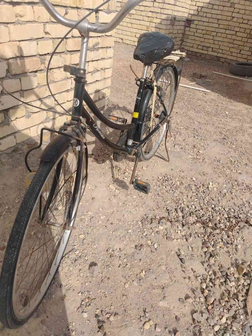 للبيع البسيكل بعده بجيس بس مهمول ***********الستفسار
