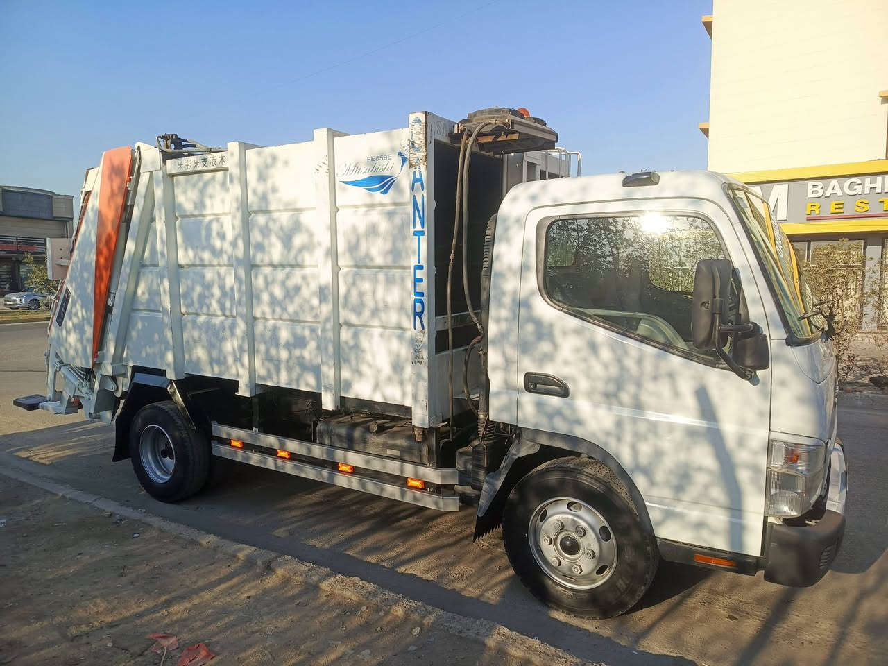 كابسه مسيوبيشي كنتر
للبيع موديل2009
رقم بغدادانشائيه
موبايل ***********
