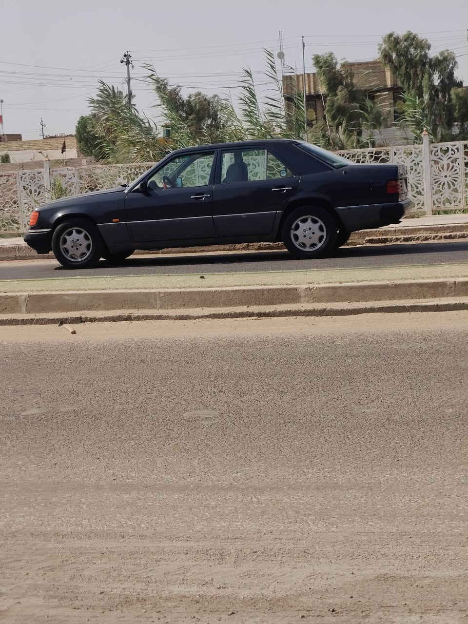 سلام عليكم ورحمة الله وبركاته
مارسيدس دب موديل 88 رقم بغداد سنويه نافذه تريد تحويل تريد وكاله عامه مكينه وگير ثنين ونص تبريد كمبريسر فقط السعر 60 وبيها مجال العنوان ذي قار سوق الشيوخ ***********
