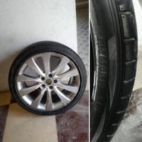 ازيرا ٢٠١٤ • مقاس ٢٣٥/٤٠ R19 • نضيف