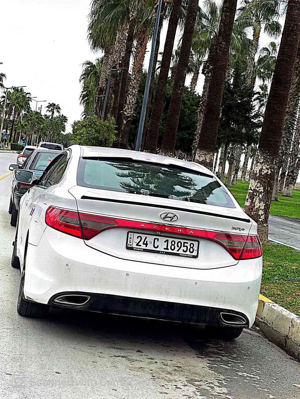 السلام عليكم
ازيرا ٢٠١٥ خليجي 

محرك  ٦ سلندر 3000 

بدون صبغ

مكينة و كير ما مفتوح ب شرط

ماشية ١٧٧ كم

رقم جديد هزة جديدة 

موصفات نص فول

حدادية و تايرات جديد 

سعر١٣٢ و مجال 

رقم تلفون و واتس اب ***********

مكان سيارة قضاء شيخان
