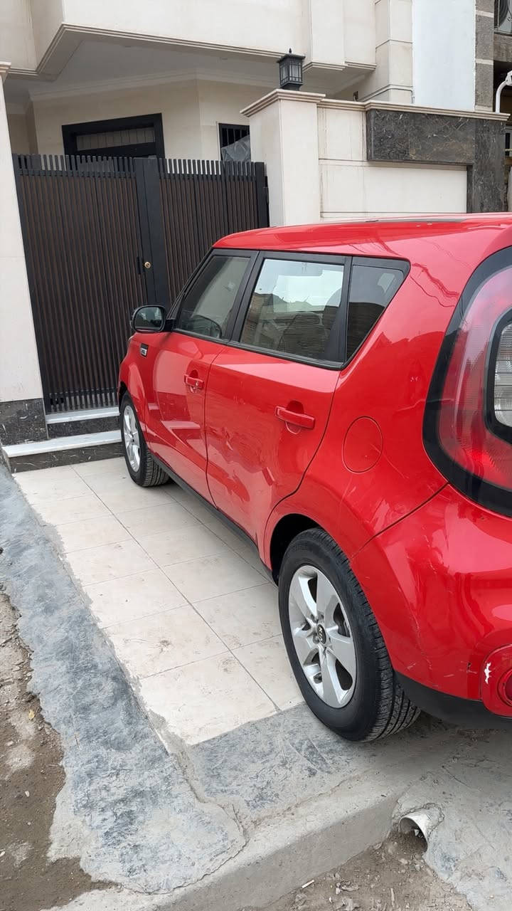 سلام عليكم كيا صول لبيع امريكي حادثه جاملغ خلفي  المديل 2019 المكان بغداد الشعب ***********
