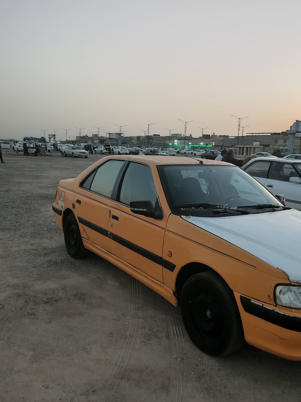 سلام عليكم بيجو بارص2018 بيها ضربه بجم سايرة نضيفه حلوة حداديه مكينه كير تبريد خير من الله مكان السيارة البصرة الدير للتواصل ***********سعرها 42وبيها مجال للشراي
