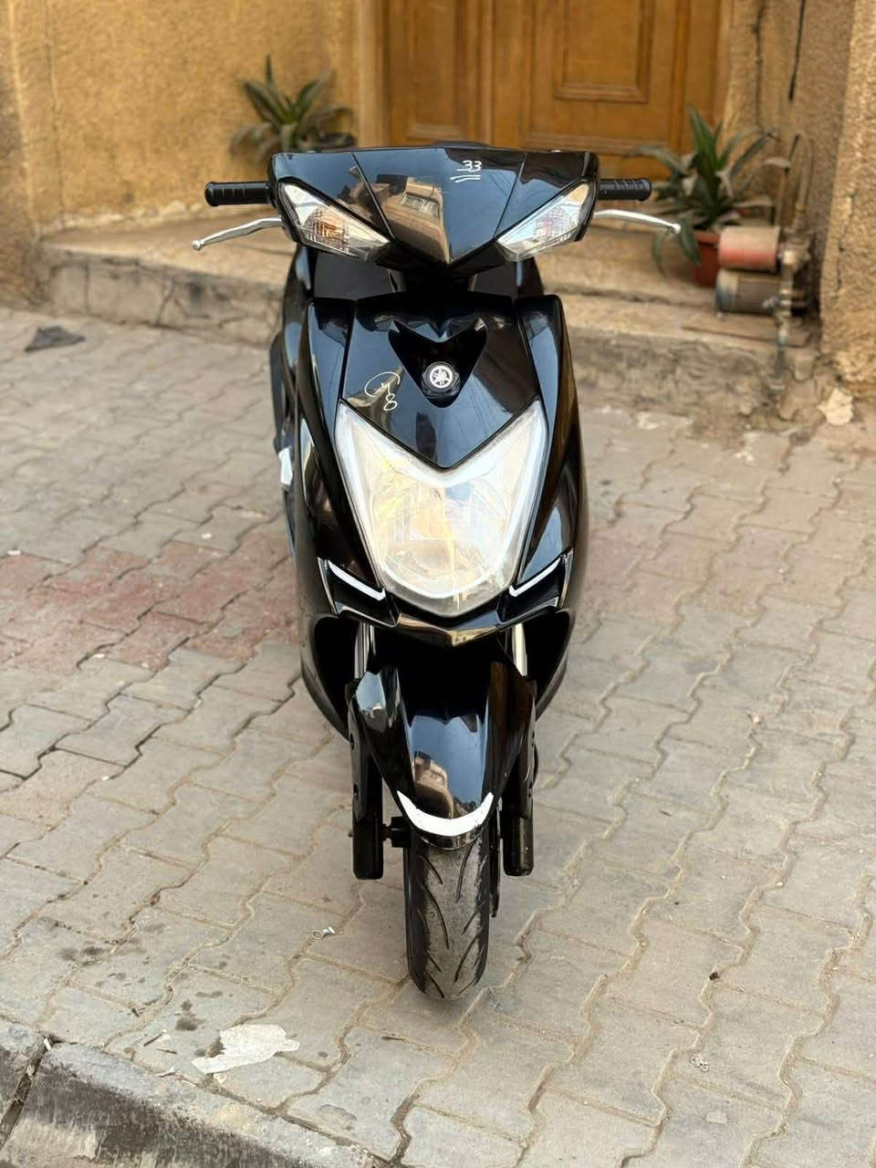 دراجه سكنس لد شمعه ياباني اصلي قبق نفخ خطين ستان كهربائي دراجة مال رمبه مال جناي على ايدي مكفوله كفاله عامه بشرط علفحص جيب فيتر وافحص مكينه برغي مامفتوح ببهه ناعمه شلعه معدل كفرات اصليه دراجه احلى من الصور بشرط اكفلهه إلك كفاله عامه السعر مليون و٤٠٠ المكان الصالحيه الاتصال *********** بغداد, العراق
