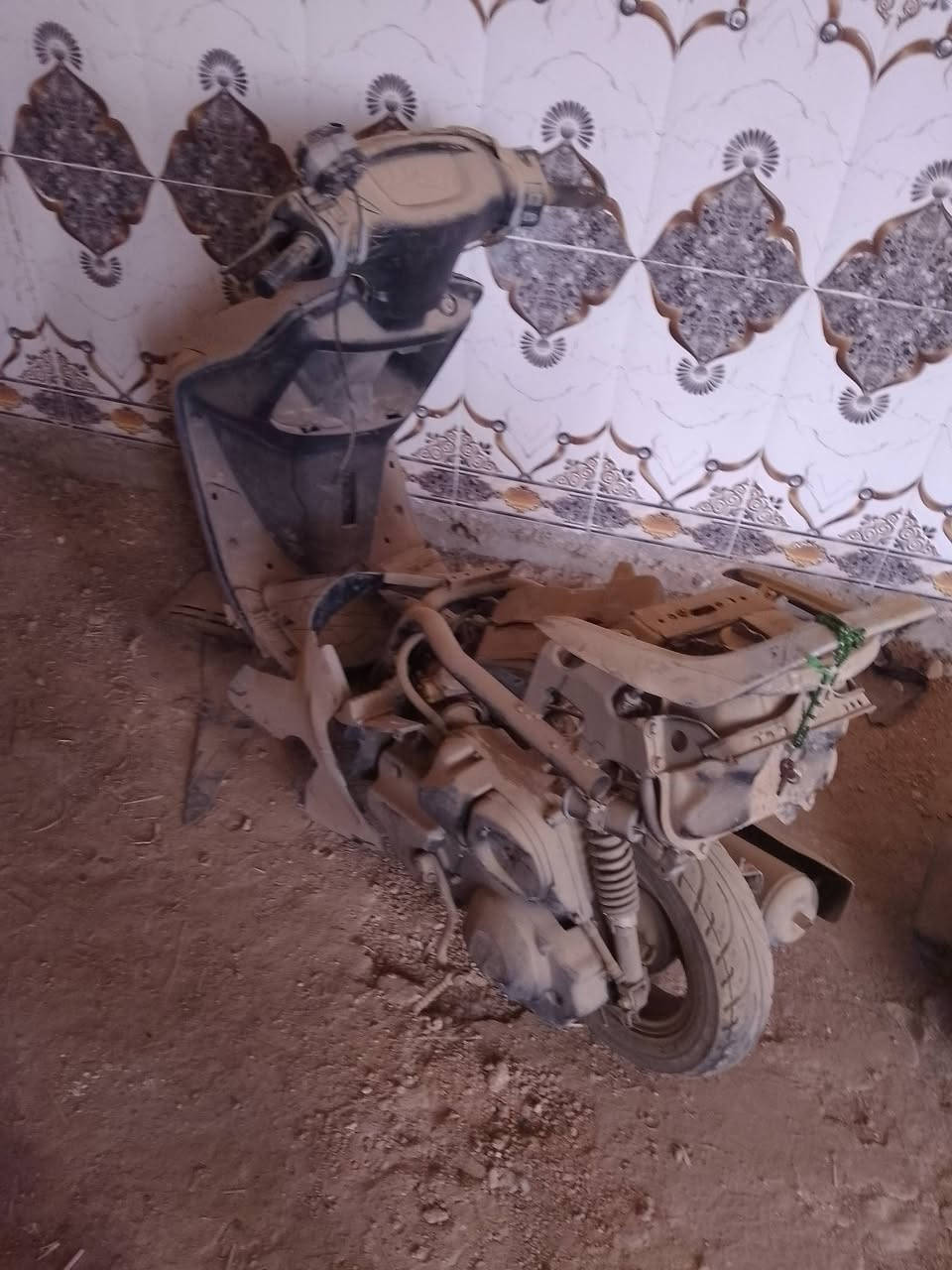 السلام عليكم درجة تحتاز تسليح بس مو كايمه السعر مناسب جدان الرقم ‏‪***********‬‏وبي واتساب الرقم
