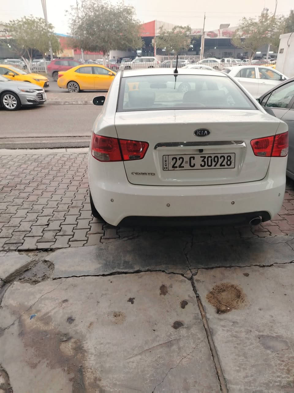 كيا سيراتو ٢٠١٣
ويل جبير ٦ كير مكينه ١٦٠٠ بشرط ممفتوحه لدات اماميه شفتات ستيرن
بيه مكانين صبغ بدون فتح بدون بارد
رقم اربيل تحويل وكاله
عنوان كركوك
السعر ١١٣
موبايل ***********
