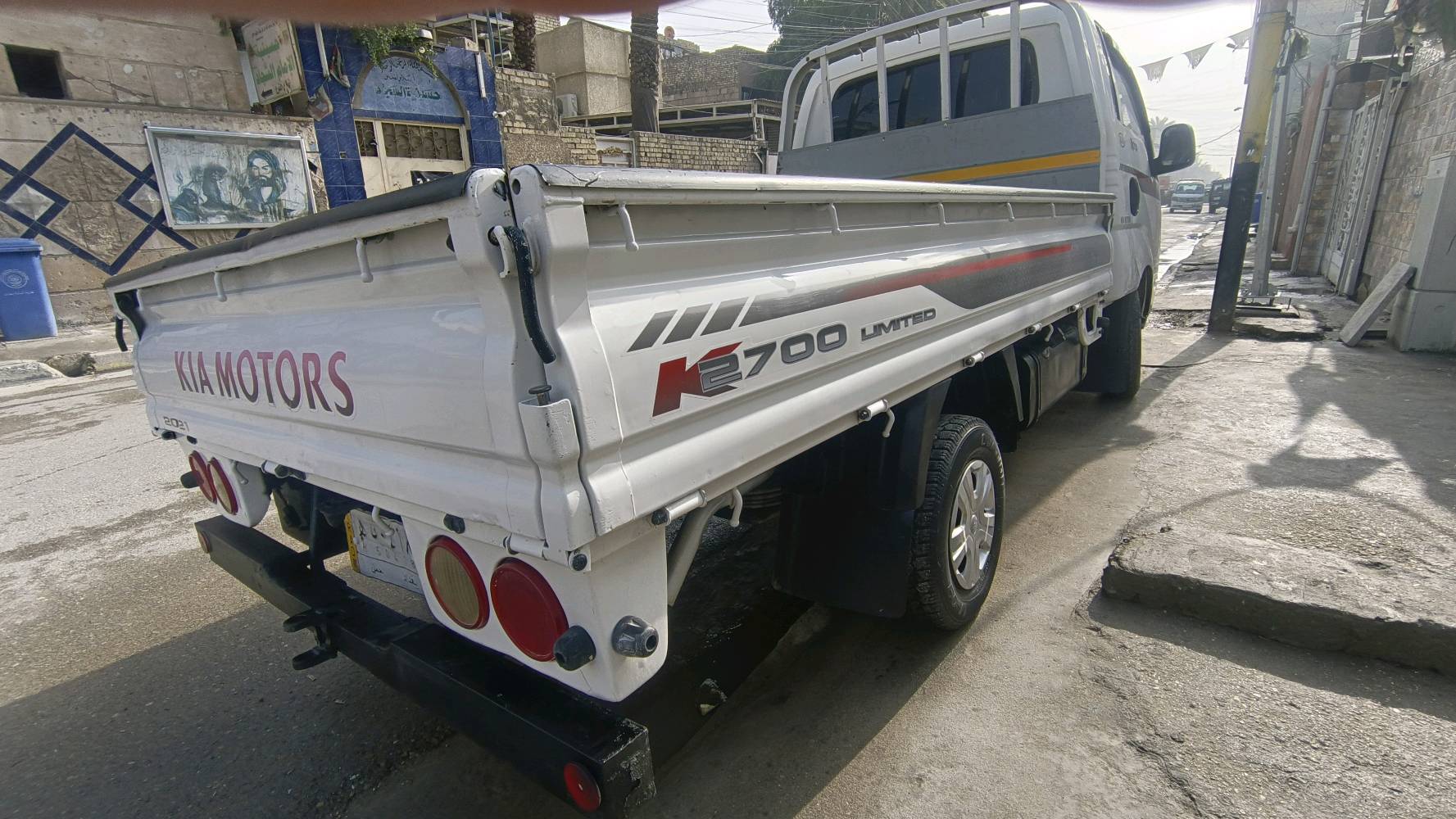 كيا بنكو موديل 2016  محرك 2700 بلادي
مكفولة كفالة عامة ضربة وكص وتبديل صبغ مكانات بصيطة 
شاصي مكفول 
محرك كير اكسن مكفول 
تبريد شقال 
تخم تاير امامي خلفي جدد 
حدادية جديدة
سيارة مامتعوبة علا وضع الشركة 
السعر 114  وبي مجال 
رقم بغداد  وطني تحويل مباشر. سنوية لغاية 27
مكاني بغداد مدينة الصدر الاورفلي 
رقم الهاتف ***********
