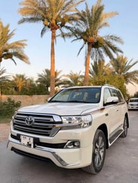 لاندكروز GXR • ٢٠١٧ • ٤ كاميرات
