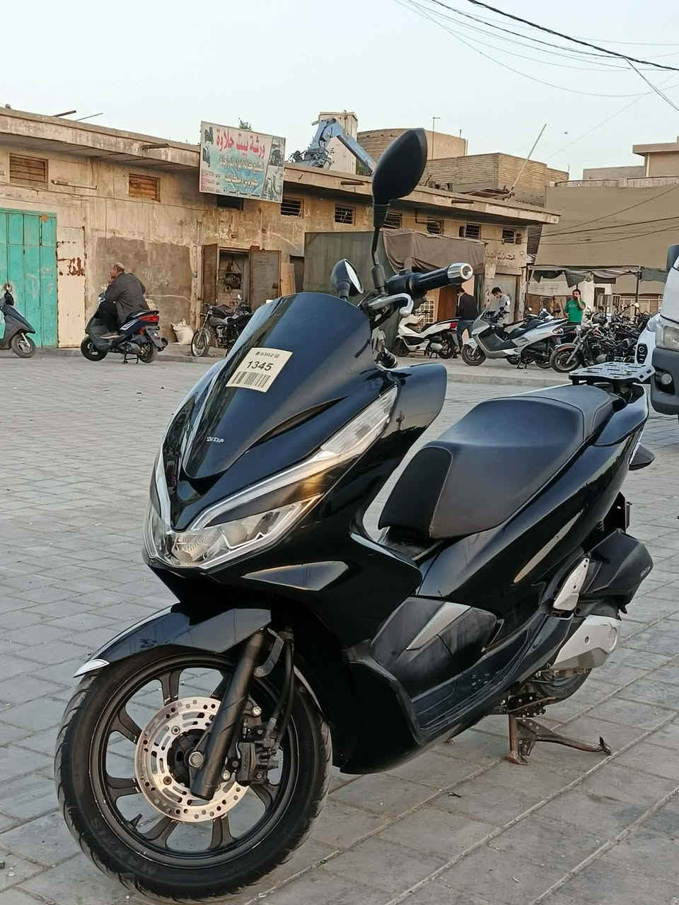 سلام عليكم بي سي إكس جيل الثالث
وارد كوري مكفولة كفاله عامه 
ماشيه 15 ألف حقيقي ستان حساس
حساس زدحام دراجه فول نعومه
سكن بغداد حي النصر ***********
