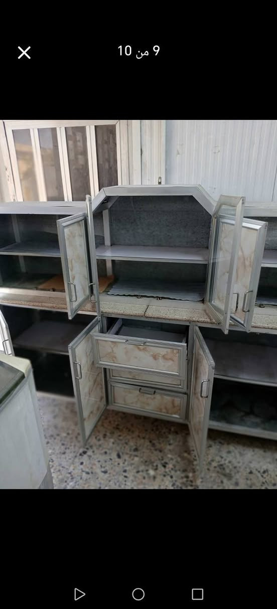 اسلام عليكم ڪاونتر للبيع مرمر   ثلاثه قطع يريده المڪان بغداد رقم فقط اتصال ***********
