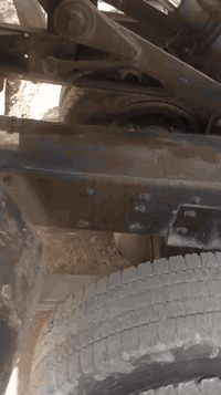 بسم الله الرحمن الرحيم
كنتر قلاب محور قلاب  
نظيفه جدا 
موديل 1992 
رقم دولي باسمي 
السنويه نافذه لغايه 2030 
محرك جديد لا بخار و لا صرف 
شاصي جديد 
مكاني بغداد 
السعر 145 قفل 
***********
رجاء رجاء الي ما يعجبه السعر لا يعلق 
الشراي الحقيقي خلي يخلي يخابر رجاء
