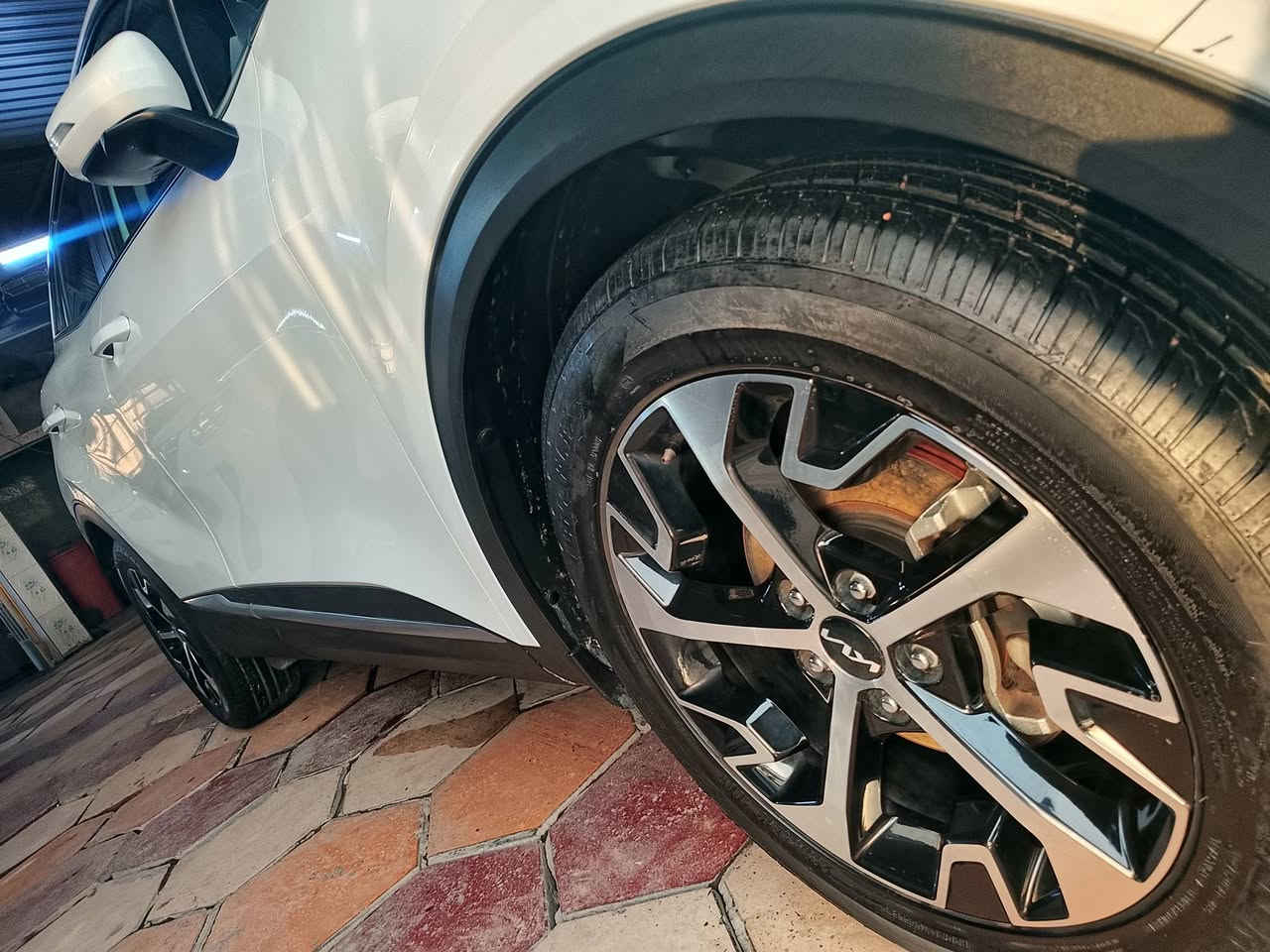 السلام عليكم 
سبورتج خليجي موديل 23
خليجي مكفول من الضرب لا تبديل لا تبديل بارد جملغ مامي 
سونار موجود بل 
فول مواصفات من عد فتحه 
كير محرك تبريد مكينه كفاله عامه 
تخم تاير شواصي مكفولات بلادي 
فول مواصفات من عد فتحه 
رقم ربيل شكل جديد نكليزي سنويا جديد 
تحويل ثاني يوم 
سعار سياره 215بي مجال حك جيتك العمله 
العنوان بغداد بلديات نتصل وتدلل 
***********
