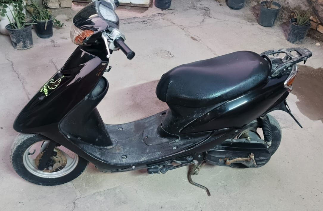 دراجة عصفورية سرعة 60 تشتغل هندر واحد شلعة بيها 
ابيع كوم حديد سعر 300 مكاني تقاطع كسرة وعطش الحميدية


**إذا كنت صاحب هذا الإعلان وتريد حذفه لأي سبب، رجاءا أرسل رسالة إلى الدعم الفني**