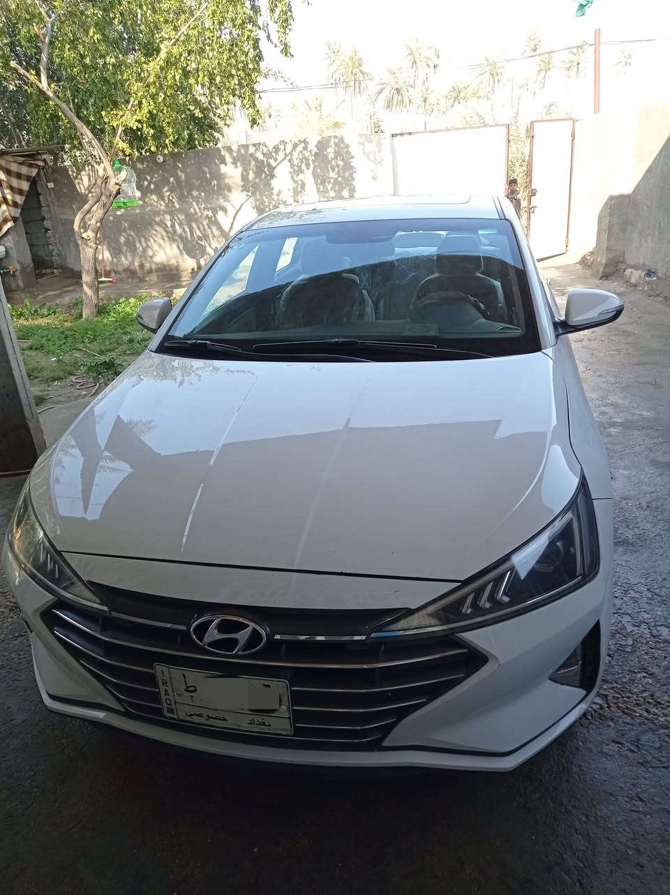 الانتره للبيع خليجي 2020
(كفالة عامة)

رقم بغداد 
ماشيه 70
فول مواصفات (واحد.علئ واحد)
(نكل + كشنات قلاب) 
فتحه سلايت
 بصمه
قطعتين تبريد 
تحكم ستيرن 
كامره امامي خلفي 
أنظمة قياده 
يدات نيكل
حساسات امامي خلفي 
 خمسه ويل كب
سياره فول واحد علئ واحد

السعر (167)  وبيه مجال 
مكان (السياره كربلاء)  
رقم ***********
