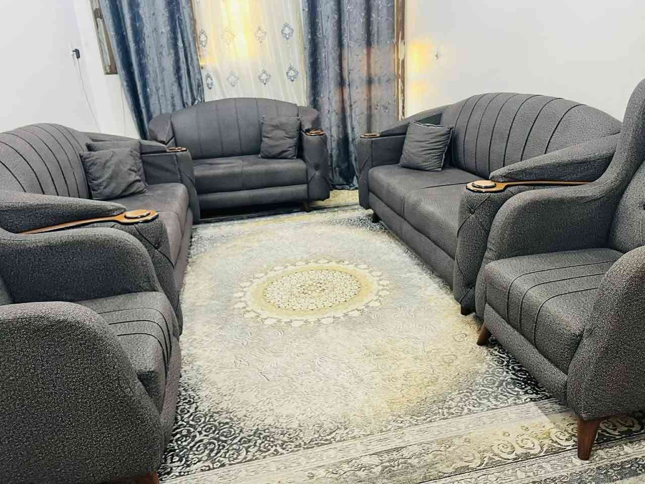 #للبيع تخم قنفات عشر مقاعد  مابي اي ضرر او كسر سعره ٤٠٠الف   
 بغداد الدوره المهديه الثانية


**إذا كنت صاحب هذا الإعلان وتريد حذفه لأي سبب، رجاءا أرسل رسالة إلى الدعم الفني**