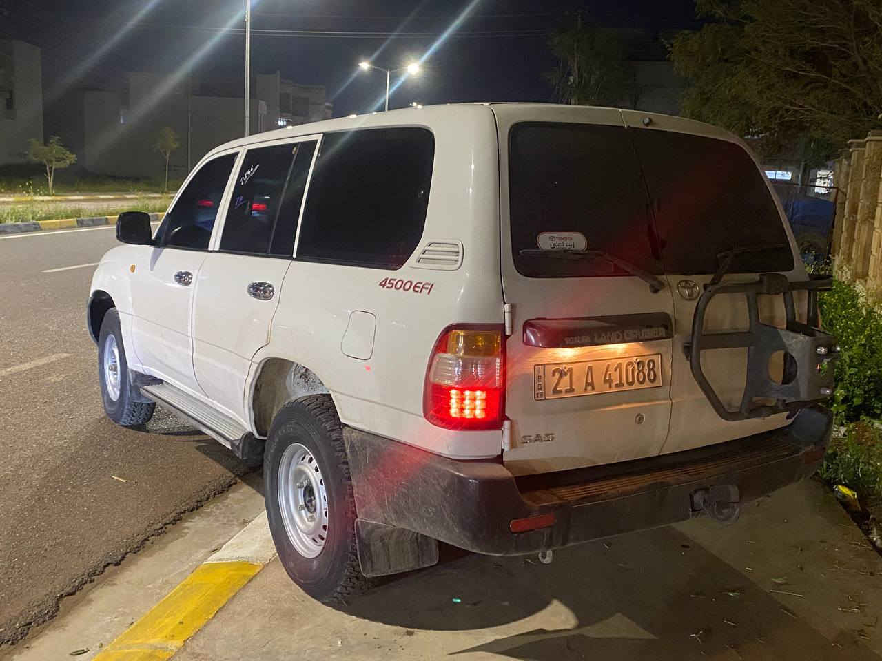 تۆیۆتا لاندکڕۆز مونێکا 2002 فول عادی 
سۆنەریم داناوە 
ناوی لەحاسیبەیە 
سەنەوی 6 مانگی ماوە بەسەر بجیت  
کتاب جام ڕەشی هەیە
شوێن کەلارە

سـعـر : لە کۆمێنت داوابکە ڕاستەوخۆ بۆت دێت 📥 

گێر و مەکیەنەی بەشەرت 
هیچ کێشەیەکی تێدا نییە 

ژمارەی خاوەنەکەی 
***********
وەتسئاپ
