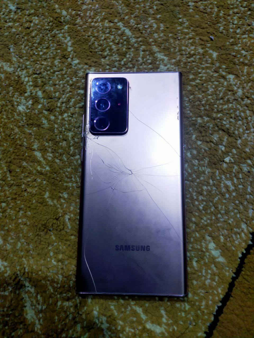 الترا Galaxy Note20 Ultra
ذاكره 256رام8اضهر مكسور وبي طخه صغيره ممبينه بشاشه  امراوس او بيع ادفع سعر


**إذا كنت صاحب هذا الإعلان وتريد حذفه لأي سبب، رجاءا أرسل رسالة إلى الدعم الفني**