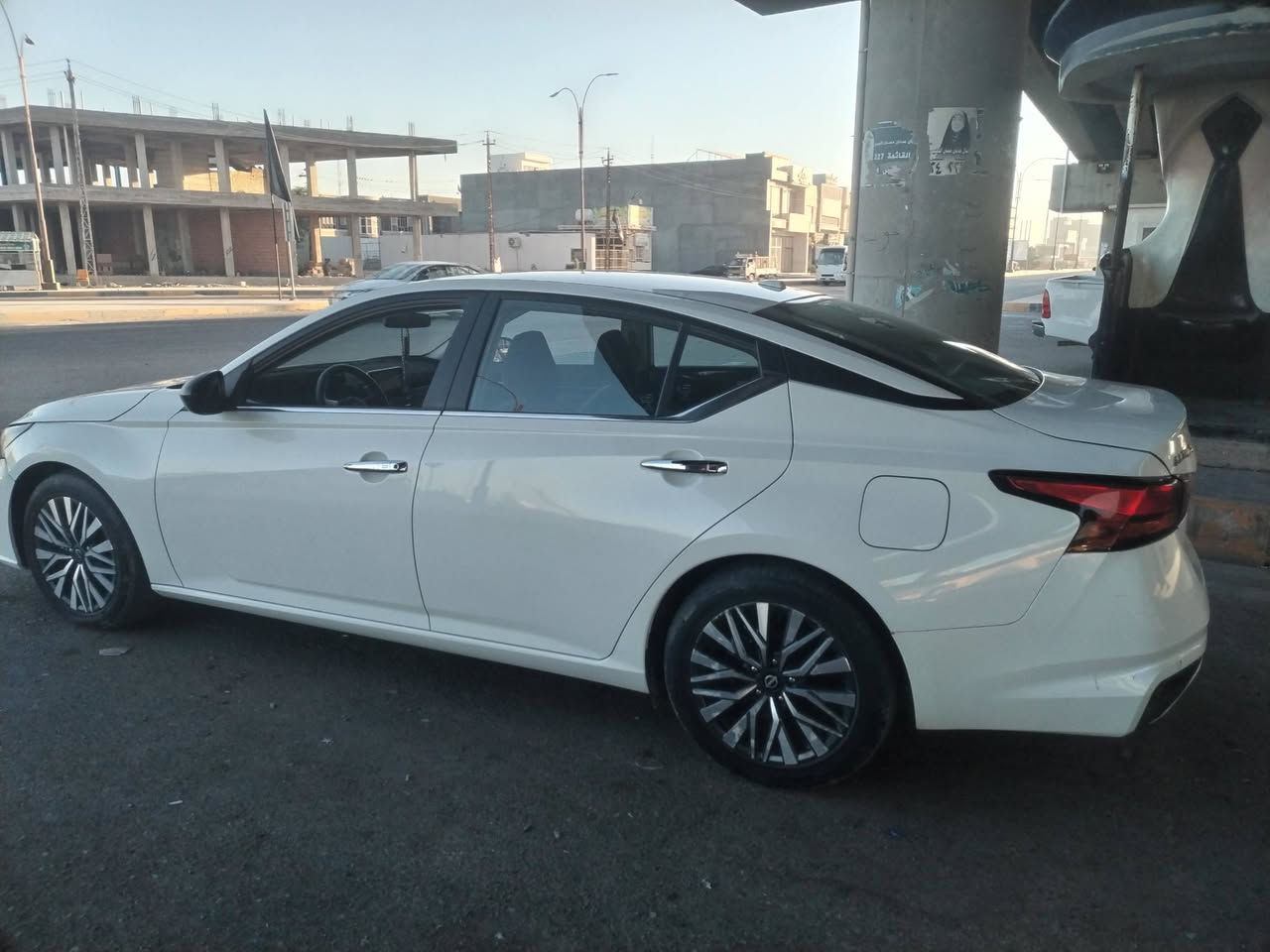 نيسان التيما 2024 دخول جديد وارد امريكي ضرر بسيط  بدون دواخل لغد شاصي بدنه براكيت راديترات كله بلادي نصبه احله من الصور .
محرك كير صدر تبريد كهربائيات كله بلادي اي عطل ماكو واي نقص ماكو بل سياره 
محرك 2500
بصمه تشغيل وابواب وجنطه
تشغيل عن بعد 
رادار امامي (تحديد مسار .توقف داتي 
رادار خلفي ( 
رادارات جانبيه ( تحديد النقاط العمياء )
شاشه لمس 
كامره خلفيه 
حساسات خلفي
فول تحكمات ستيرن
كروز مثبت سرعه
لايت زينون عدسه بلادي
لايت Led نهاري
منافذ usp/ tip-c
4 دسكات/ Abs
السياره جاهزه وجديده جداً مابيه اي نقص *********** (السعر160) وبيها مجال مستعجل على بيعتها
