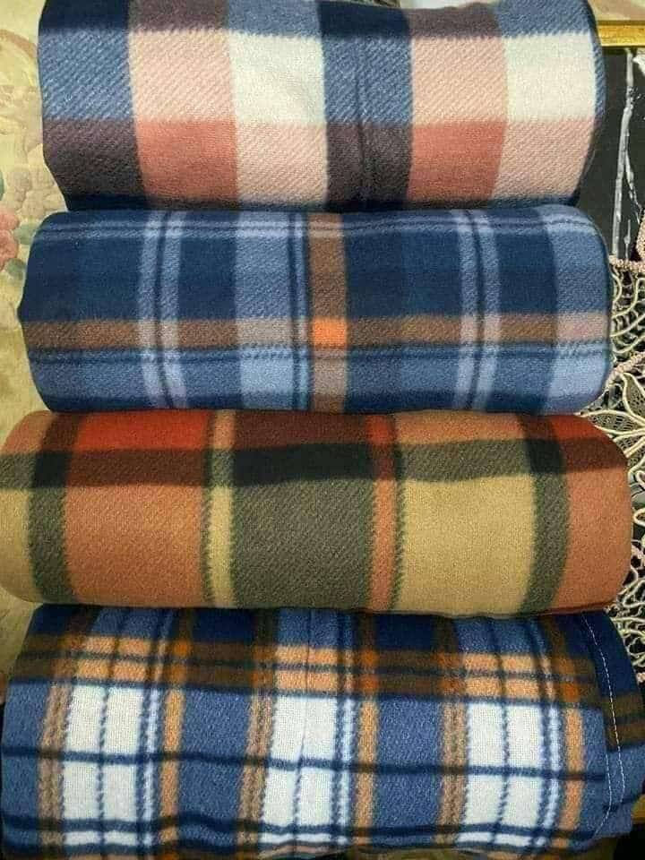 جماعه انا عندي 100 دستة من الدفايه  والحافظات دي و خامه تحفففه وببيعها بسعر الجملة من اول قطعه. اسعار المصنع لا تقبل المنافسة وعندى عروض كتيييرسعر المصنع يفرق اكيد وانت اولى بالفرق


**إذا كنت صاحب هذا الإعلان وتريد حذفه لأي سبب، رجاءا أرسل رسالة إلى الدعم الفني**