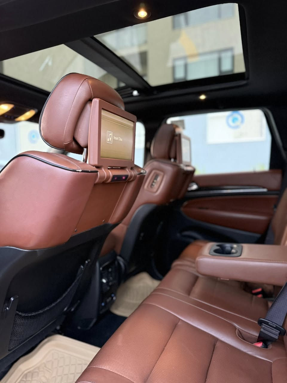 جيب اوفرلاند 2020خليجي
رقم بغداد الجديد بأسمي⏸️
مكفولة من الضربة والصبغ والبارد   ماشية (47)الف سبير منازل 
  فول مواصفات
 3 شاشات جكات  تصعد وتنزل  رادار  جوانب داخل قرميدي فول 
السعر (325)وبيهة مجال
  رقمي *********** 
مكاني بغداد السيدية
