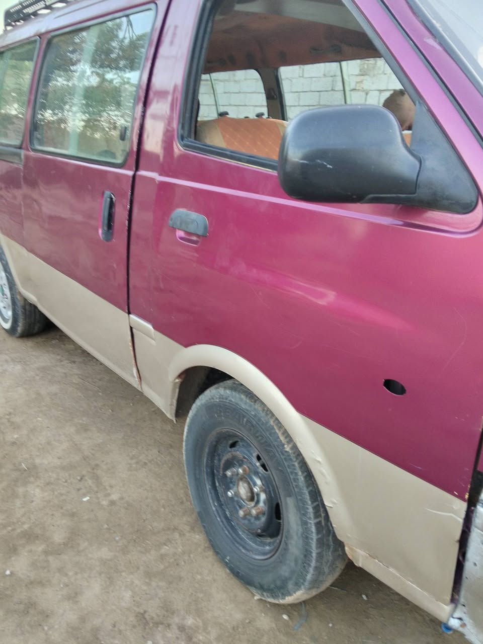 مرحبا كيه ابريجو للبيع مديل 96 مكينه كير اكسن شرط شواصي بس واحد امعمر الاتصال على الرقم ***********
