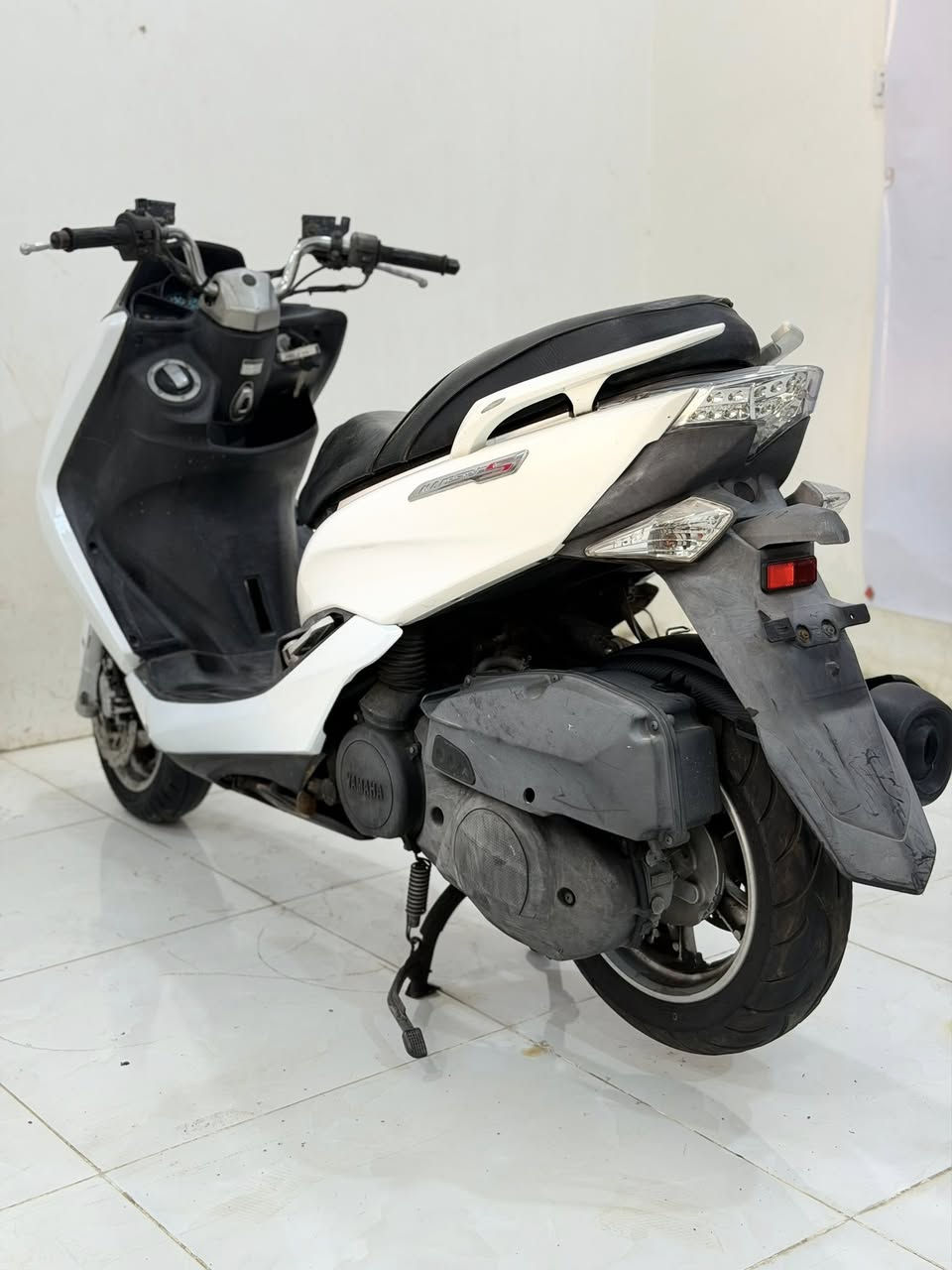 #ماجستة_S_ياباني_اصلي
مزاد اليابان كفالة عامة
ماشية 10الف  
محرك 155cc
استان صفح كهربائي 
الدراجة بحالة الوكالة 
#البيع بالنقد والأقساط مصرف الرافدين فقط
العنوان كربلاء المقدسة حي العباس مقابل مولدة صدام 
‏بإدارة مصطفى السعدي 
***********
***********
اتصل وبيك خير وتدلل￼
