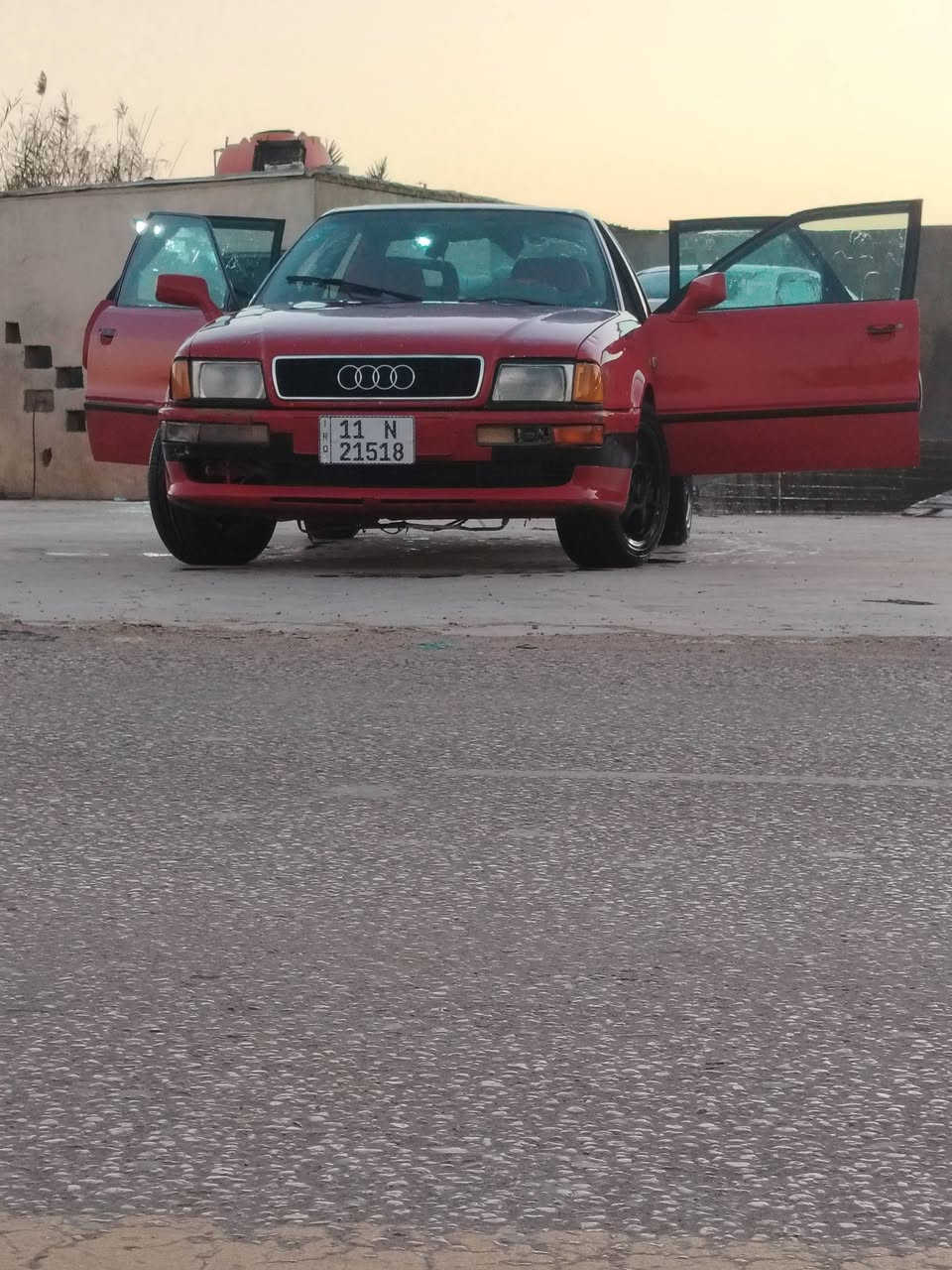سلام عليكم اودي ٩٢ نفخ مكينه ٢٠٠ بسمي ٤ سلندر سياره اوتماتيك  نكره بس عيزه ترتيب البع او مروس حسب القناعه عنوني حله جبله ***********
