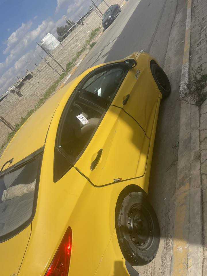 السلام عليكم اكسنت مضلع موديل12 ضرر جاملغ السايق كير ومكينه خير من الله محرك16مال كصه بلادي سعرها75وبيها مجال عنوان كركوك رقمها بغداد مشروع بطاقه بانزين بيها رقمي***********
