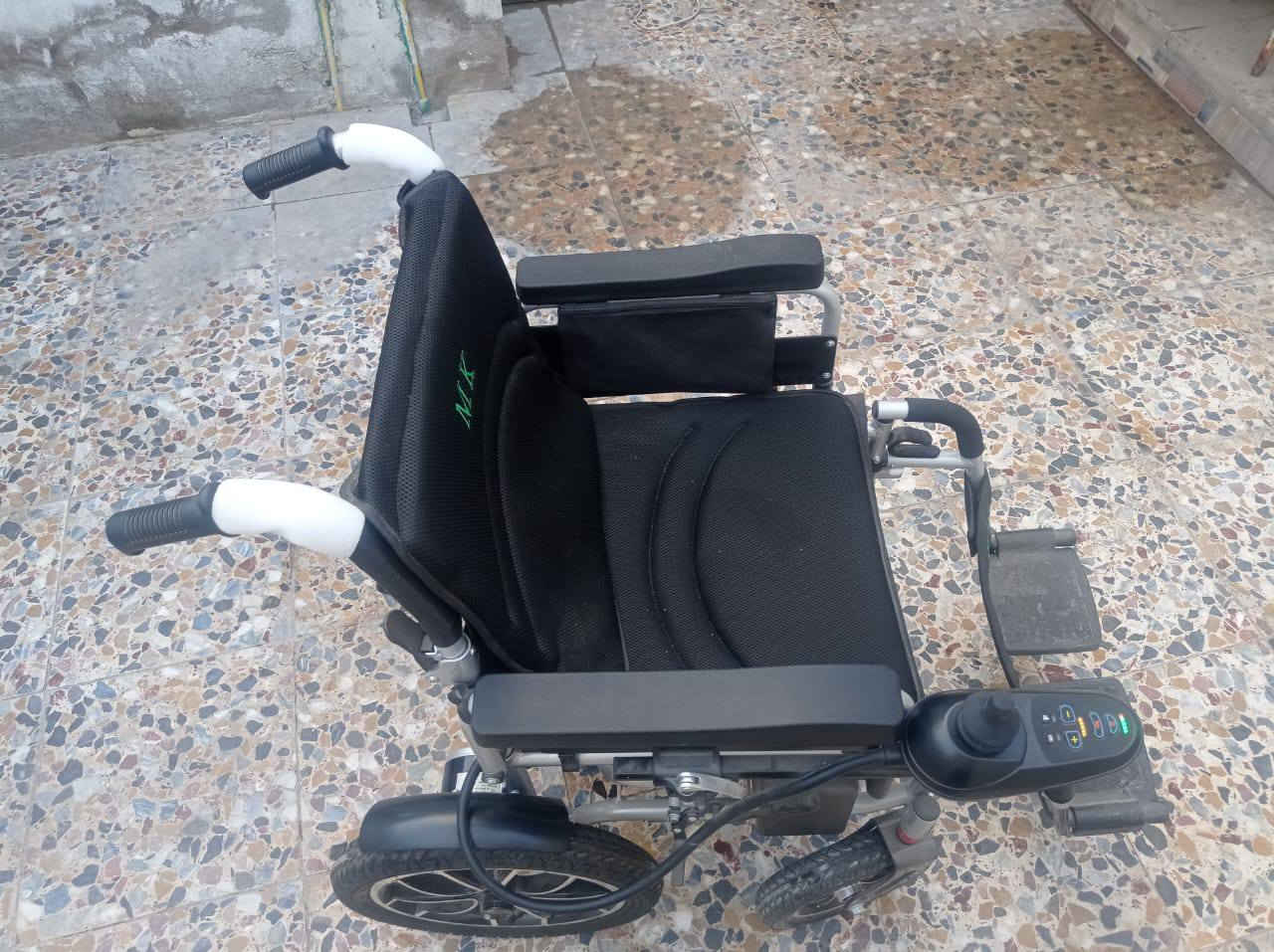 السلام عليكم كرسي كهربائي للبيع جديد غير مستخدم


**إذا كنت صاحب هذا الإعلان وتريد حذفه لأي سبب، رجاءا أرسل رسالة إلى الدعم الفني**