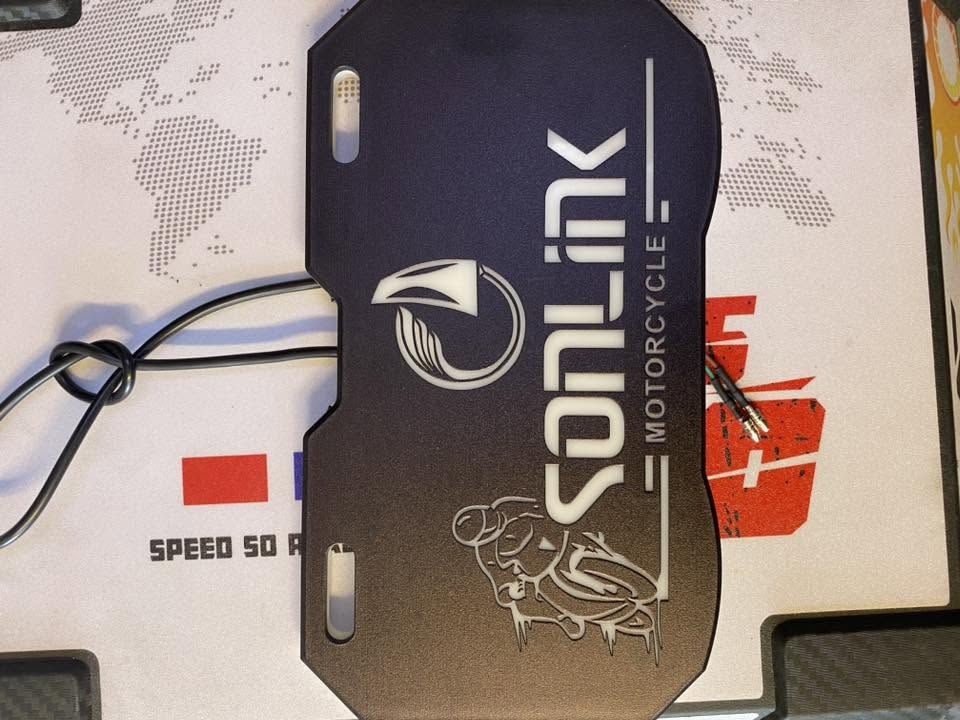 السلام عليكم. موجود توصيل. 
واتساب ***********
