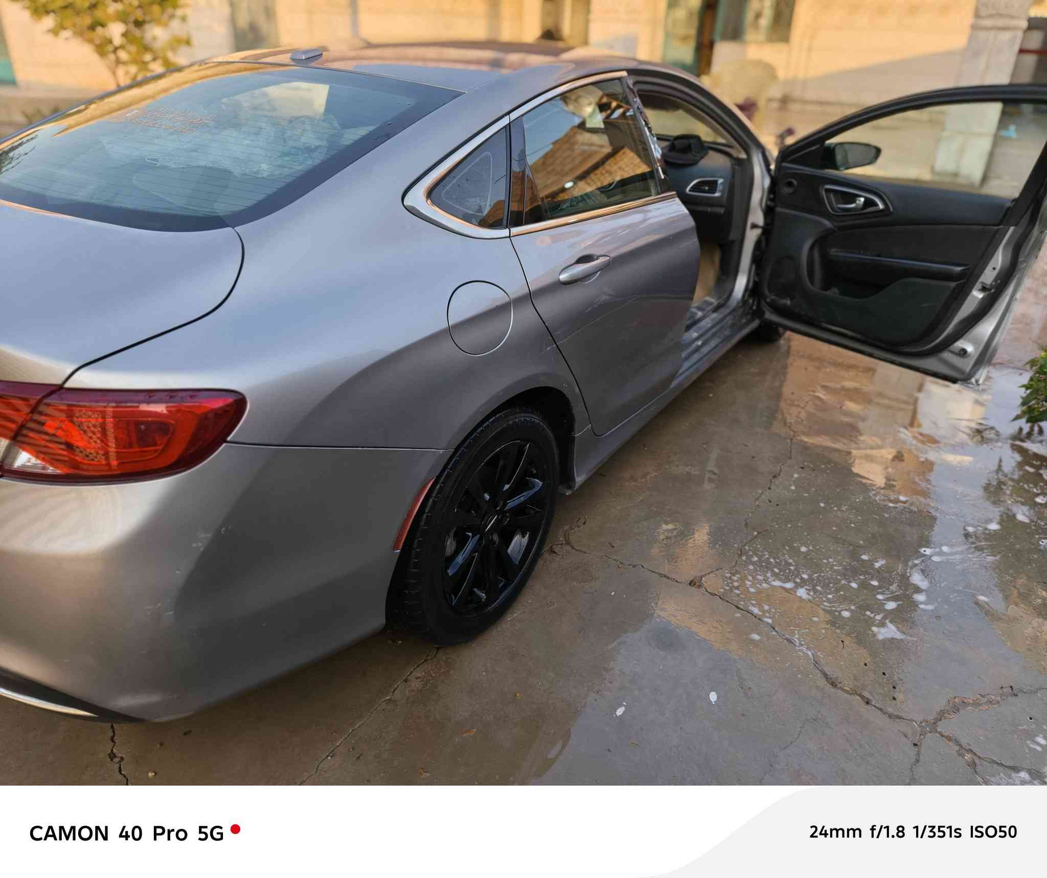 سي20 موديل 15 جاهزه من كل شي كير محرك صدر تايرات حادثها فقط دعاميه بدون دواخل عندي صور الحادث مواصفات سي20 هوايه ومعروفه السعر 95وبيه مجال وإذا مراوس بكيا حمل يرهم ***********
