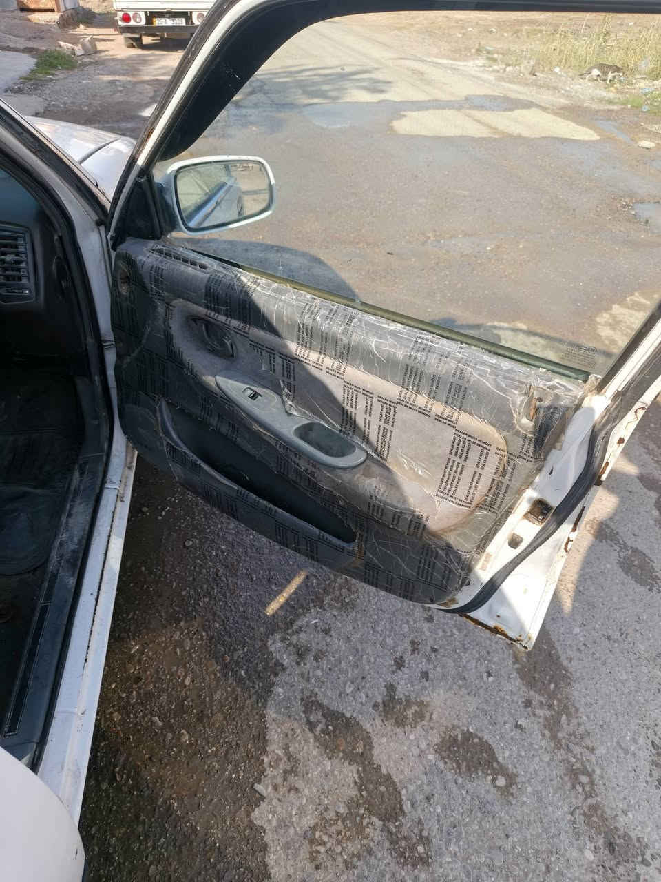 برنس فراشه موديل 97 كير عادي مابيها اي نقص السنويه ل 30 والسعر 30 وبيها مجال الرقم *********** العنون ديالى الغالبيه سيف سعد
