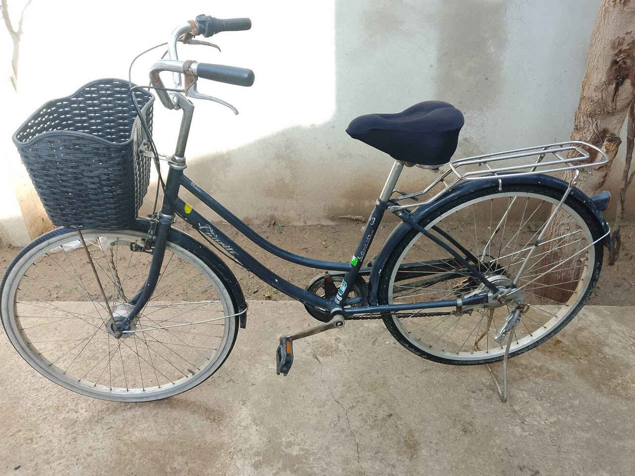 متاح بايسكل حجم 26 
نظيف ما يحتاج له اي شيء ما تصرف عليه ربع
 مكان حي فلسطين 
السعر 75,000 وبي مجال


**إذا كنت صاحب هذا الإعلان وتريد حذفه لأي سبب، رجاءا أرسل رسالة إلى الدعم الفني**