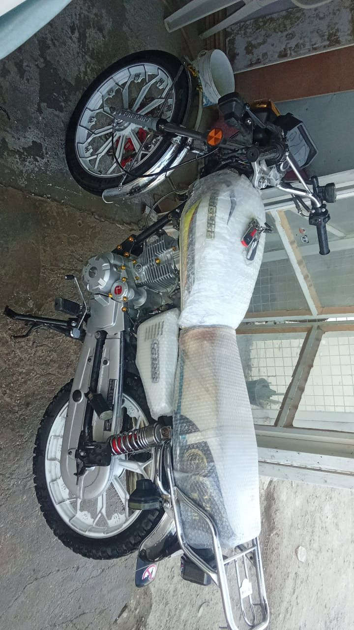 السلام عليكم اخوان سيفان موديل 2025اوراق اسكنر محرك 200 دراجه بصمه تشغيل عن بعد جهاز انذار دراجه خير من الله مكان حله مركز السعر 740


**إذا كنت صاحب هذا الإعلان وتريد حذفه لأي سبب، رجاءا أرسل رسالة إلى الدعم الفني**