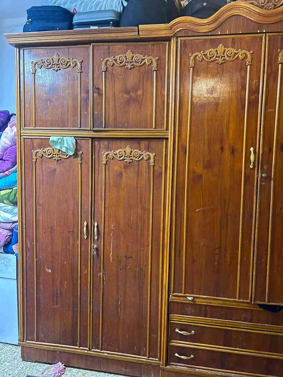 السلام عليكم كنتور البيع صاج درجوله نضيف
مكاني زيونه سعره 350 بي مجال رقمي ***********
