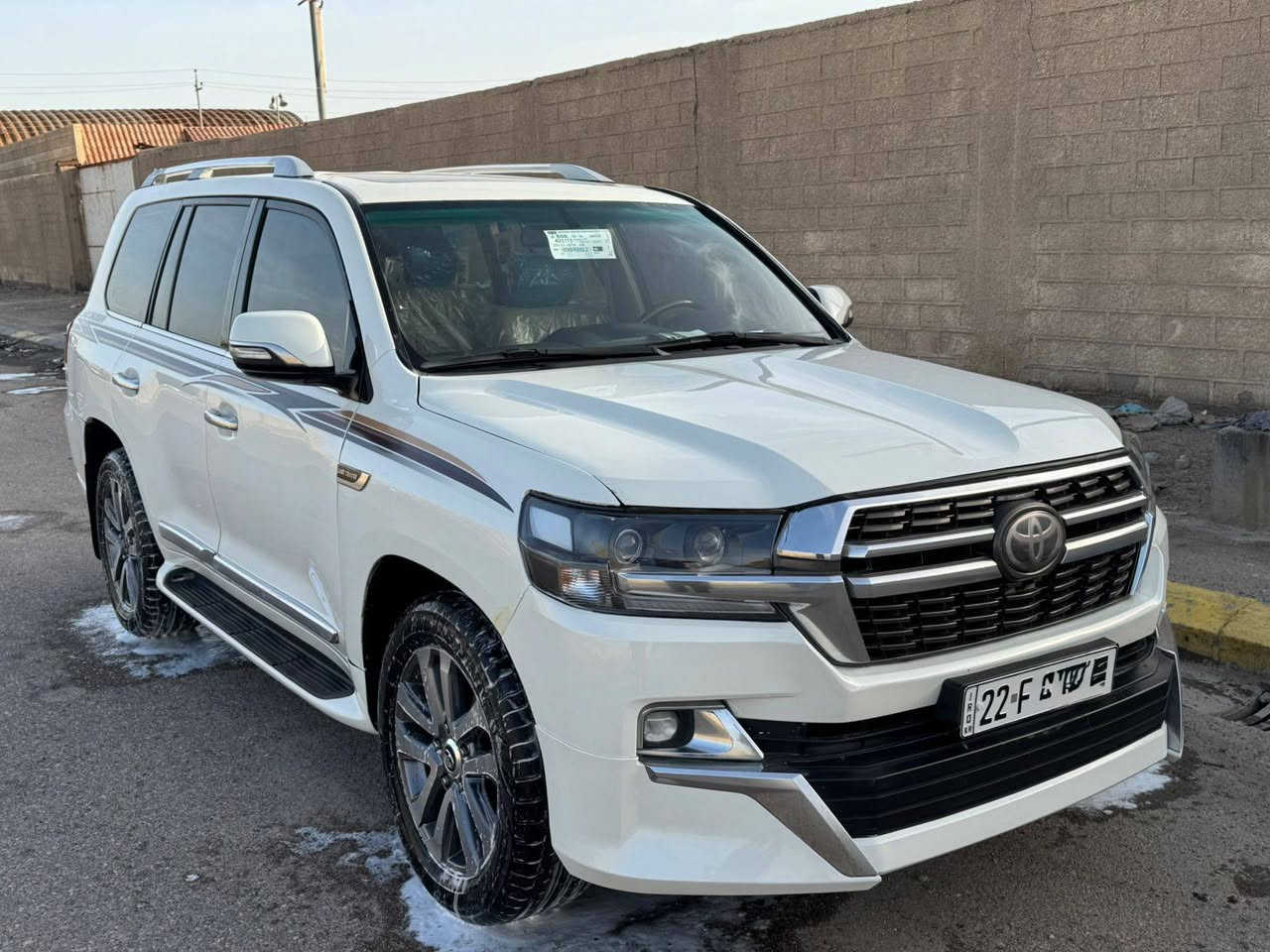 السلام عليكم
#ادوات #ادوات #ادوات
لاند كروزر  Gxr  موديل 2009 محدثه 2021
#مكفول گص وفتح وعشائر
محرك 8 سلندر  كشنات جلد 
سياره جديده كارتون بدون نقص 
دخول جديد داخل عسلي 
#المكان البصره 
#السعر 188   
***********
