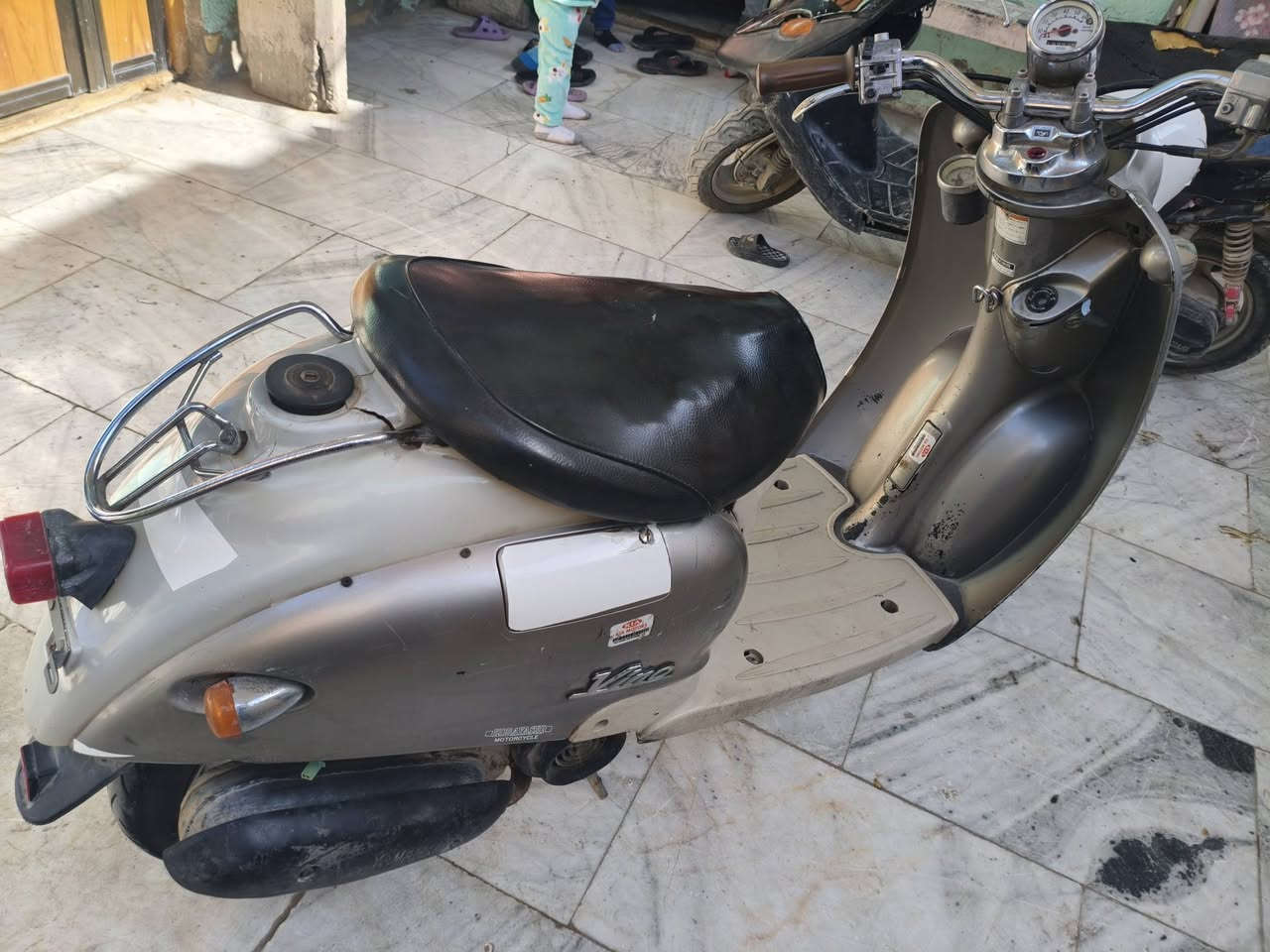 مصريه نضيفه
رايمر محرك ناعم 

للبيع الناصريه المركز 450وبيها مجال
***********
