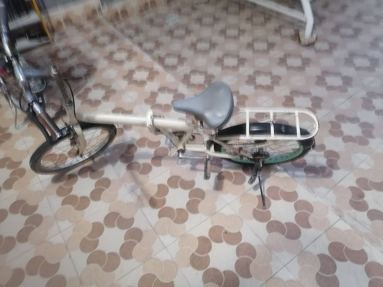 سلام عليكم باسكل سعر ٣٥ مكان العباره يم خرنابات رقم تلفان ***********
