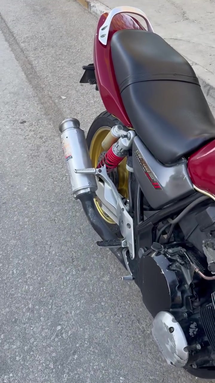 Cb400/2004 supar
گێڕو مەکینە بەشەرت 
کارەبایی بەشەرت+شەغاله کۆنتڕۆڵ
مەکینەی کراوەتەوە
قوفڵی ٩ گەڵا
سلێمانی
***********
ئەدمین🖤
